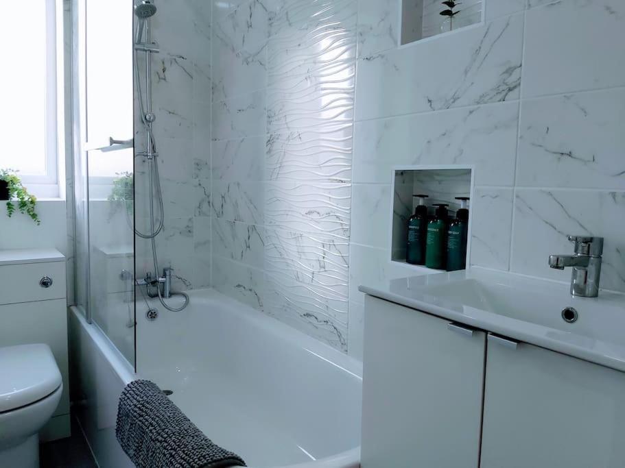 Cosy 1 Bed Flat That Sleeps 4 Warwick  Exteriör bild